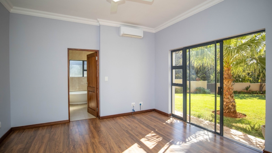 4 Bedroom Property for Sale in The Coves North West